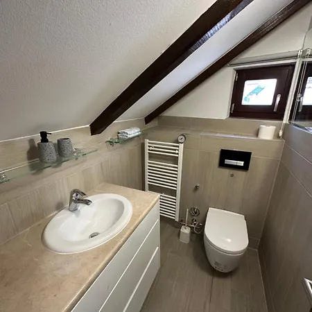 Old Town's Fairytale דירה